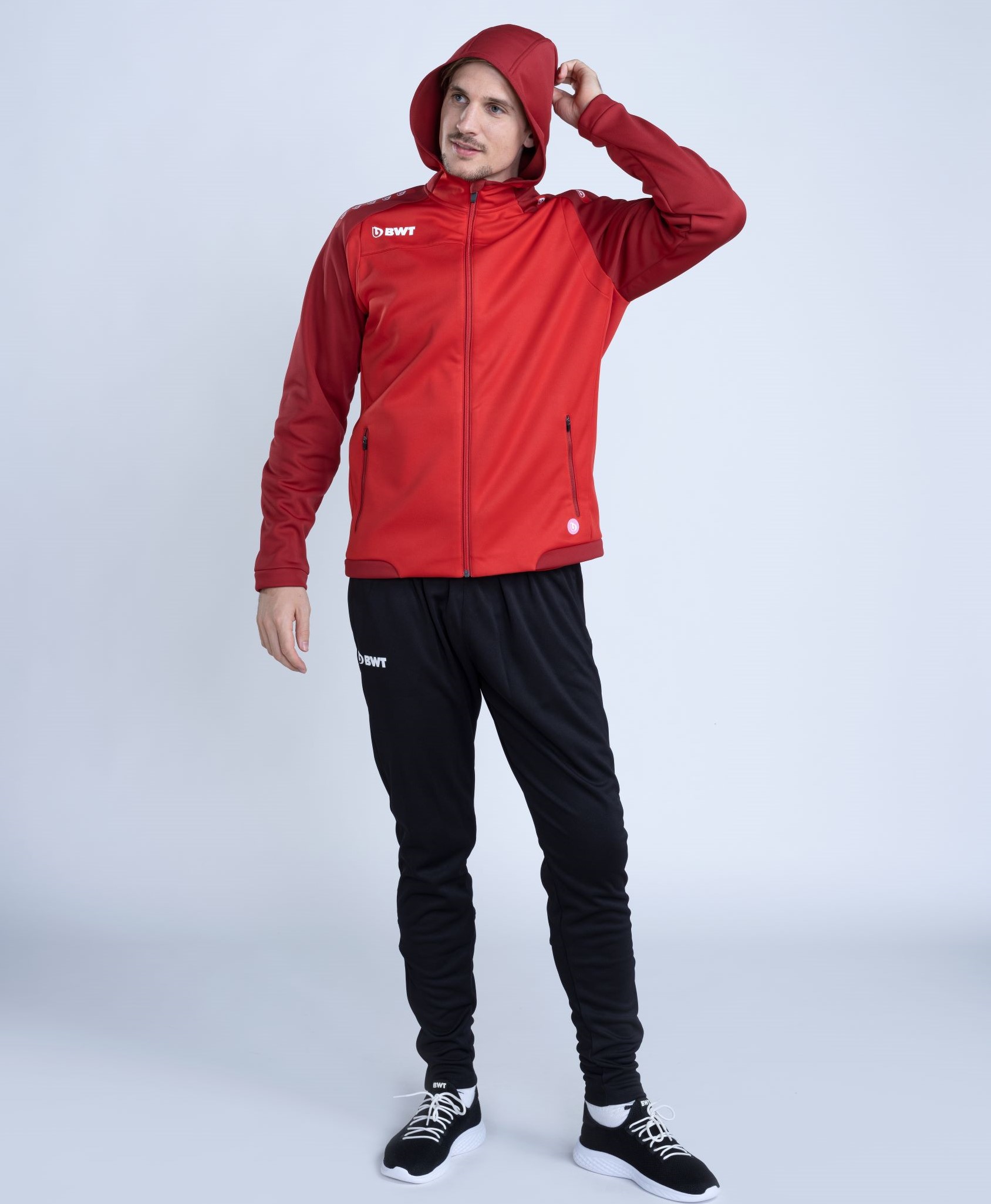 Kapuzenjacke rot